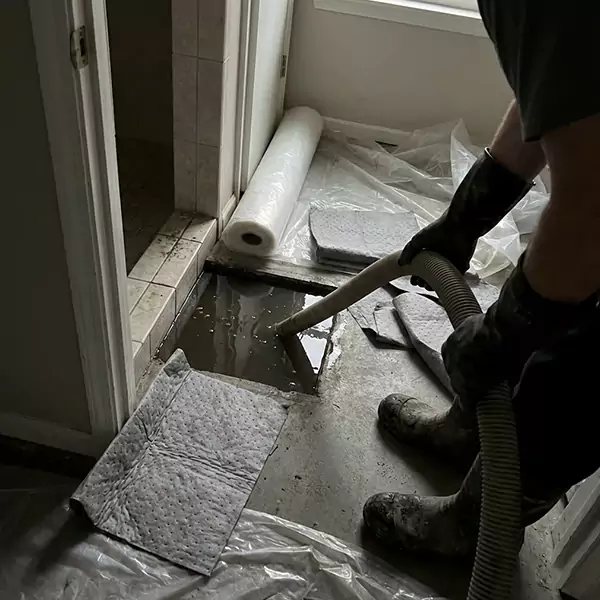 Sewage Cleanup Services in Sandalfoot Cove, FL