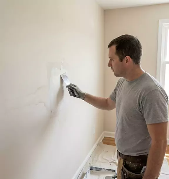 Professional Drywall Water Damage Repair in Sandalfoot Cove, FL